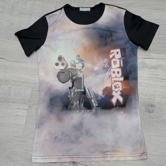 Boy's Roblox Gamer T-shirt Size 10 - Picture 1 of 5